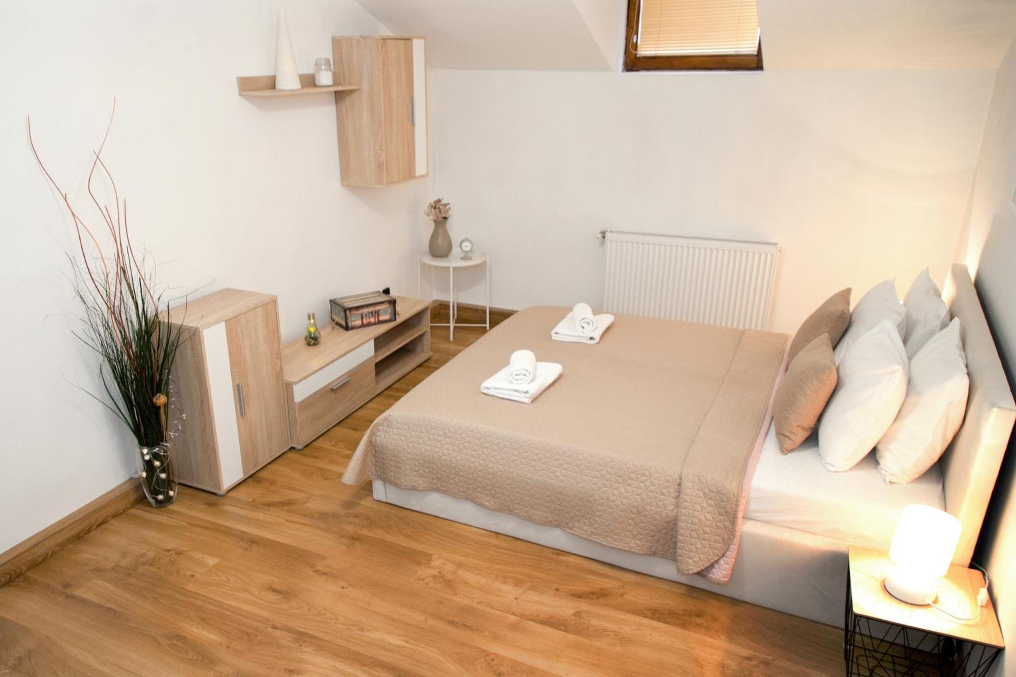 Apartmán Ivka Brezno Esterno foto